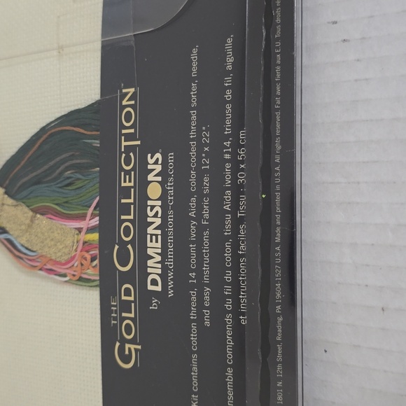 NIP Gold Collection 'Paradise Found' Cross Stitch Kit - Picture 14 of 16